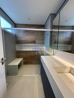 Mansão de 800m² com 7 suítes + espaço gourmet com churrasqueira e piscina com hidromassagem no Calhau