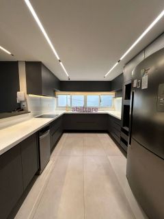 Mansão de 800m² com 7 suítes + espaço gourmet com churrasqueira e piscina com hidromassagem no Calhau