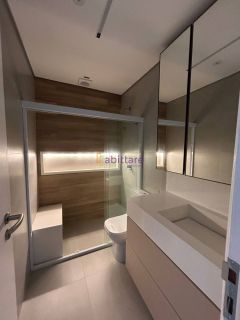 Mansão de 800m² com 7 suítes + espaço gourmet com churrasqueira e piscina com hidromassagem no Calhau