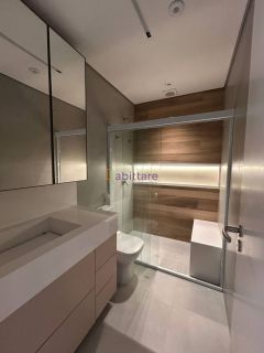 Mansão de 800m² com 7 suítes + espaço gourmet com churrasqueira e piscina com hidromassagem no Calhau