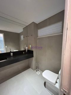 Mansão de 800m² com 7 suítes + espaço gourmet com churrasqueira e piscina com hidromassagem no Calhau