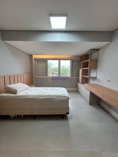 Mansão de 800m² com 7 suítes + espaço gourmet com churrasqueira e piscina com hidromassagem no Calhau