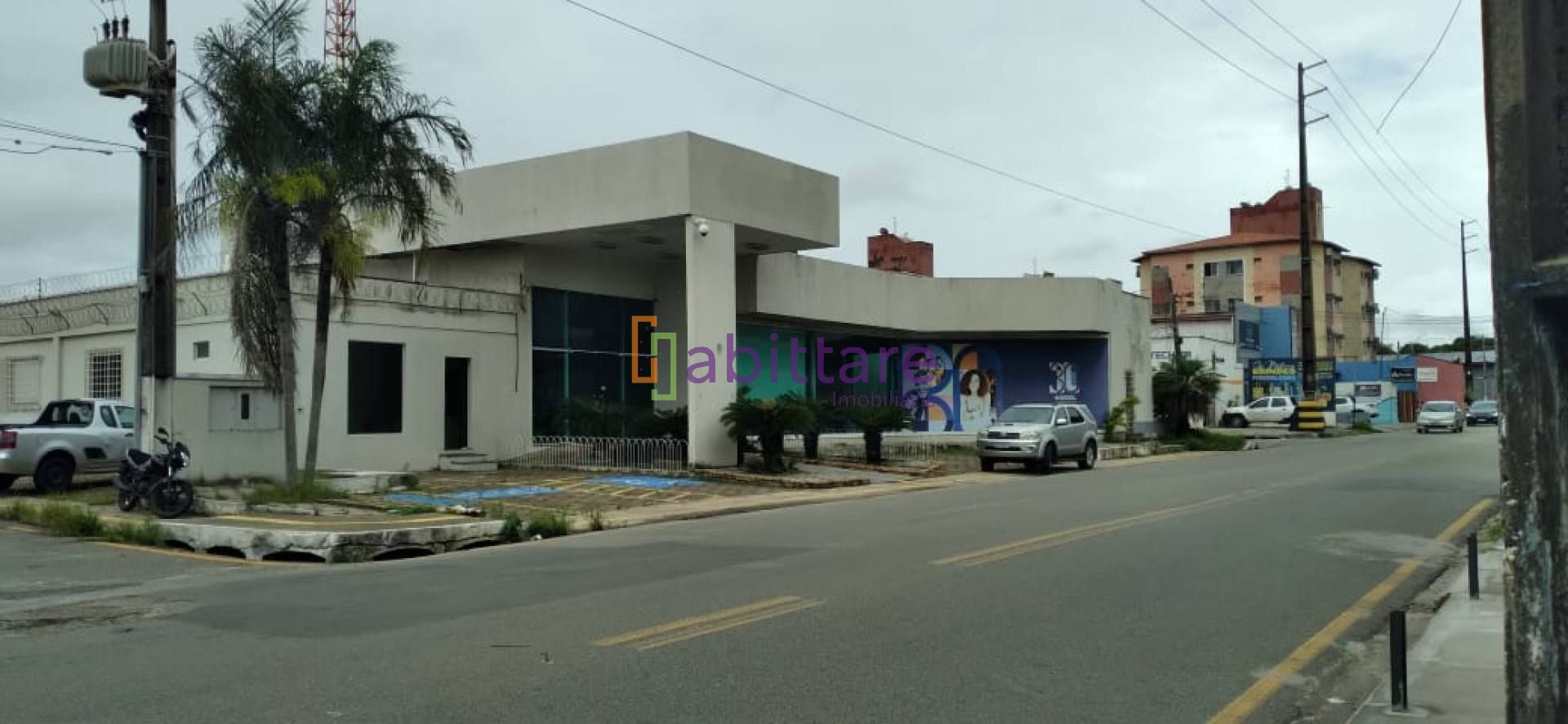Aluguel de prédio comercial na Avenida Aririzal - Cohama