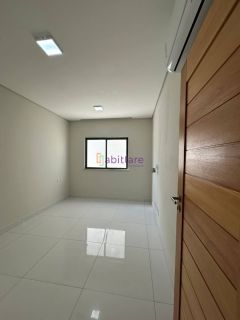 Casa duplex de 143m² com 3 quartos (1 suíte) no Condomínio Marianne