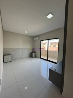 Casa duplex de 143m² com 3 quartos (1 suíte) no Condomínio Marianne