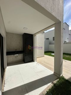 Casa duplex de 143m² com 3 quartos (1 suíte) no Condomínio Marianne