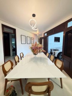 Casa duplex MOBILIADA no Jardim Eldorado com 4 suítes (1 master) + DCE e espaço gourmet com piscina