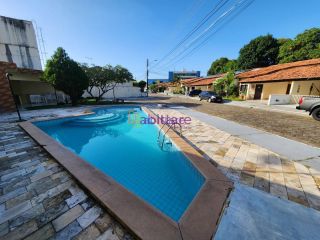 Casa no Condomínio Madri com 3 quartos (1 suíte) na rua do Aririzal