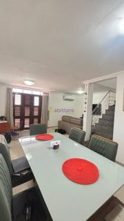 Casa duplex de 185m² com 3 suítes no Condomínio Jardim Renascença