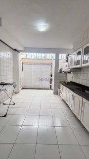 Casa duplex de 185m² com 3 suítes no Condomínio Jardim Renascença