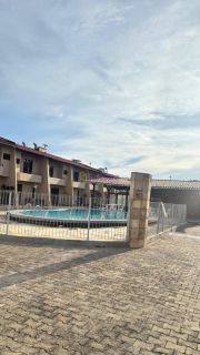 Casa duplex de 185m² com 3 suítes no Condomínio Jardim Renascença