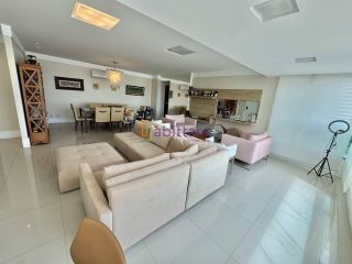 Alugo apartamento mobiliado com 4 quartos (2 suítes) - 220m² vista mar no Litorânea Beach
