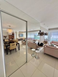 Alugo apartamento mobiliado com 4 quartos (2 suítes) - 220m² vista mar no Litorânea Beach