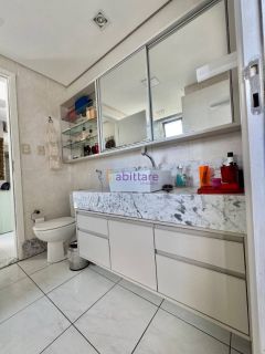 Alugo apartamento mobiliado com 4 quartos (2 suítes) - 220m² vista mar no Litorânea Beach