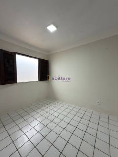 Casa na Cohama com 3 quartos - próx ao supermercado Mateus