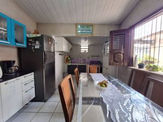Casa na cohab com 3 pontos comerciais, ao lado do Terminal Cohab/Cohatrac
