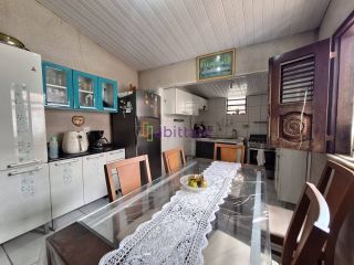 Casa na cohab com 3 pontos comerciais, ao lado do Terminal Cohab/Cohatrac
