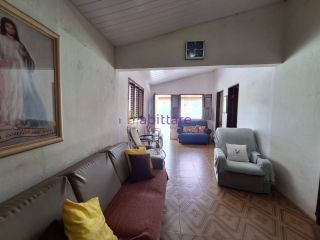 Casa na cohab com 3 pontos comerciais, ao lado do Terminal Cohab/Cohatrac