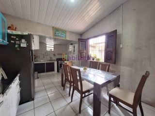 Casa na cohab com 3 pontos comerciais, ao lado do Terminal Cohab/Cohatrac