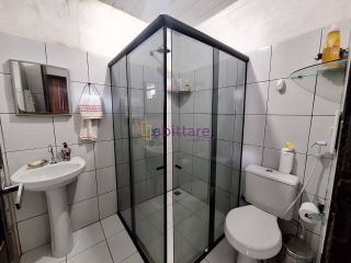 Casa na cohab com 3 pontos comerciais, ao lado do Terminal Cohab/Cohatrac