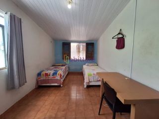 Casa na cohab com 3 pontos comerciais, ao lado do Terminal Cohab/Cohatrac