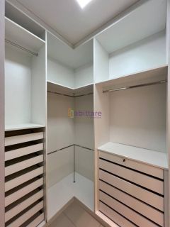 Casa Térrea no Condomínio Interlagos com 3 suítes | Alto Padrão