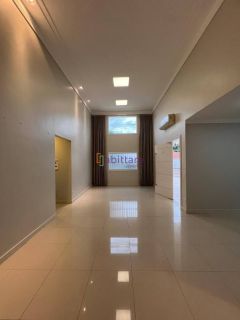 Casa Térrea no Condomínio Interlagos com 3 suítes | Alto Padrão