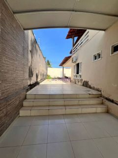Casa duplex no Quintas do Calhau de 400m² com 5 suítes + espaço gourmet com churrasqueira