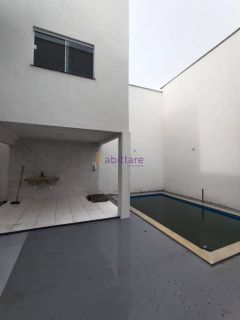 Casa no Turu de 250m² com 4 suítes e área de lazer privativa