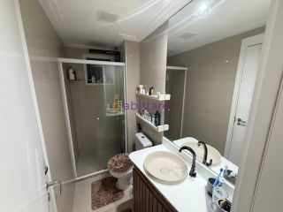 Vendo apartamento com 3 quartos (1 suíte) no Varandas Grand Park - 78m2 - Semi mobiliado