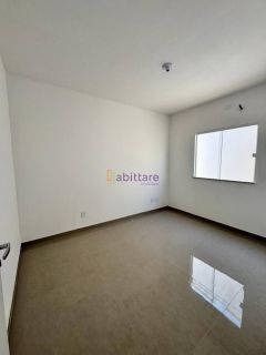Casa com terreno de 206m² no Condomínio Arco do Triunfo de 4 quartos (1 suíte master com closet)
