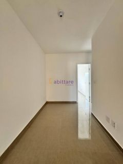 Casa com terreno de 206m² no Condomínio Arco do Triunfo de 4 quartos (1 suíte master com closet)