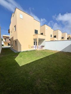 Arco do Triunfo - Casa de 151m² com 4 (suíte master com varanda) + Energia solar no Turu