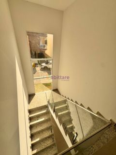 Arco do Triunfo - Casa de 151m² com 4 (suíte master com varanda) + Energia solar no Turu