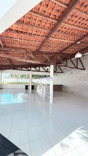 Casa no Condomínio Tupinambá de 130m² com 3 quartos (1 suíte) e 04 vagas de garagem
