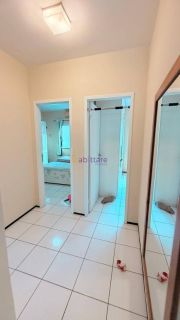 Casa no Condomínio Tupinambá de 130m² com 3 quartos (1 suíte) e 04 vagas de garagem