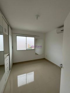 Casa Duplex de 215m² no Condominio Green Village IV com 1 suite master e 2 semi-suites