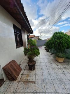 Casa no Condomínio São Luís Rei de França com 3 quartos (1 suíte) 152²