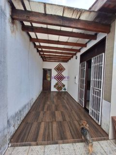 Casa no Condomínio São Luís Rei de França com 3 quartos (1 suíte) 152²