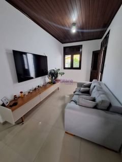Casa no Condomínio São Luís Rei de França com 3 quartos (1 suíte) 152²