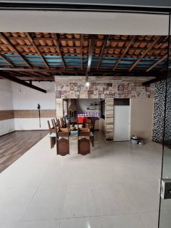 Casa no Condomínio São Luís Rei de França com 3 quartos (1 suíte) 152²