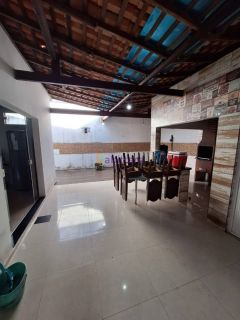 Casa no Condomínio São Luís Rei de França com 3 quartos (1 suíte) 152²