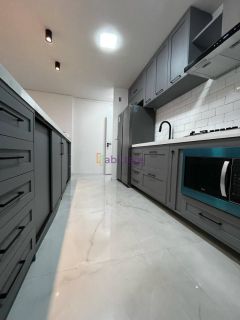 Apartamento MOBILIADO de 03 quartos (1 suíte e 2 semi-suítes) no Sport Garden - Olho D'água