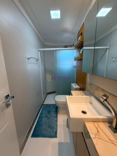 Cobertura de 164m² com 4 quartos no Edifício Luggano moderno e todo reformado.