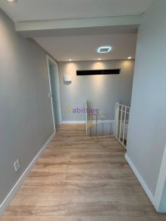 Cobertura de 164m² com 4 quartos no Edifício Luggano moderno e todo reformado.