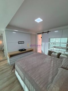 Cobertura de 164m² com 4 quartos no Edifício Luggano moderno e todo reformado.