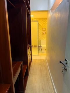 Cobertura de 164m² com 4 quartos no Edifício Luggano moderno e todo reformado.