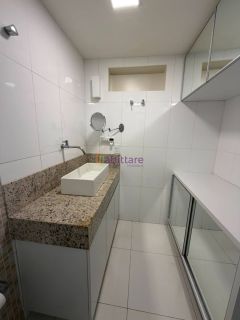 Cobertura de 164m² com 4 quartos no Edifício Luggano moderno e todo reformado.