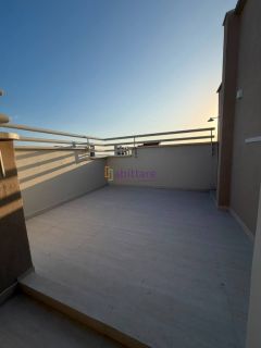 Cobertura de 164m² com 4 quartos no Edifício Luggano moderno e todo reformado.