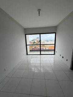 Apartamento de 81m² no Edifício Luggano com 2 quartos